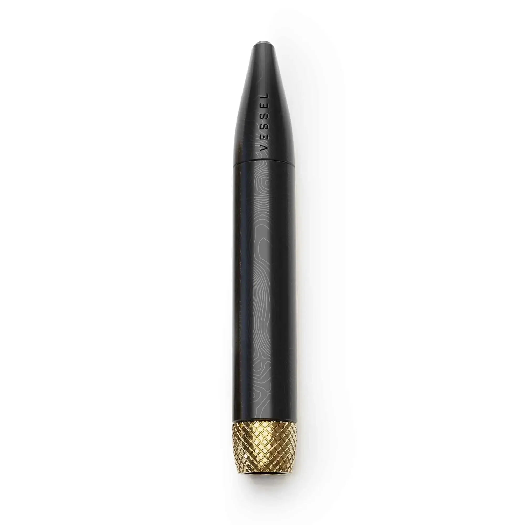 Caneta de tinta permanente preta com detalhes dourados